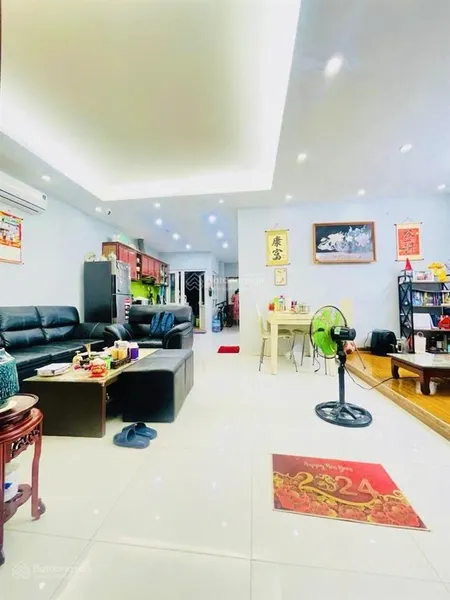 Bán căn hộ 2pn + 2wc tại thăng long garden 250 minh khai, giá 6,6 tỷ, 80m2