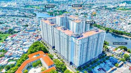 Bán căn 2pn 70m2 cc green river q8 giá 2,850 full giá 102%