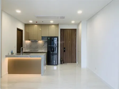 Chính chủ cần bán gấp nhiều ch 2pn + 2wc, tại kingdom 101, quận 10 view cực đẹp