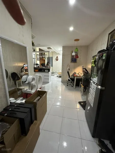 Bán chung cư sài gòn town diện tích 80m 3pn 2wc căn góc giá 2,39 tỷ