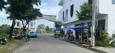 Bán lô góc đường Võ Văn Kiệt, Hòa Long, Bà Rịa,cách bệnh viện Bà rịa 200m , dt 220m giá 3.3 tỷ