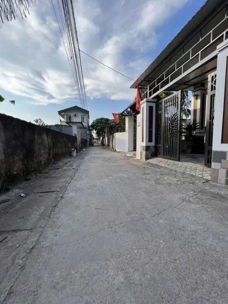 Bán nhà 131m² ngang 5,2m giá 5.24 tỷ Xã Chương Dương
