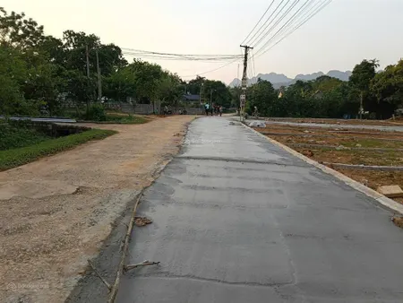 Đất sổ đỏ gần 200m2 chỉ nhỉnh 200triệu mặt đường liên xã thành tân