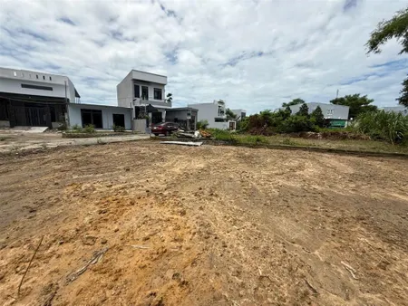 Bán lô đất đường ôtô thôn quang châu hoà châu sáp nhập hoà xuân diện tích rộng thích hợp xây nhà