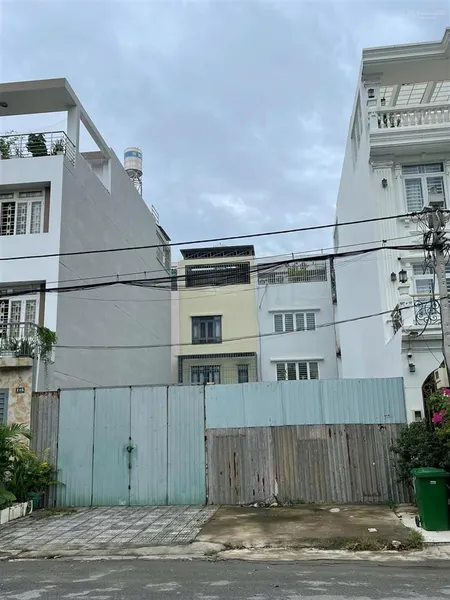 Sacombank phát mãi lô đất 8x20 sát bên hông chợ bình chánh. giá 1 tỷ 1