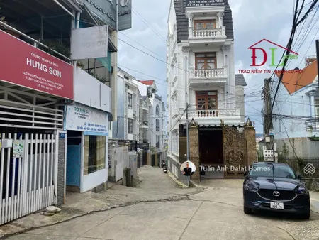 Bán lô đất phù đổng thiên vương, đà lạt gần ngã 5 đại học đường ô tô thoải mái, giá rẻ 6.8 tỷ