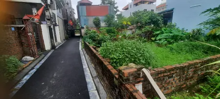 Vuông đẹp,mặt tiền rộng ô tô vào đất,cách 15m bìa làng đường quy hoạch rộng ô tô đỗ ngày đêm