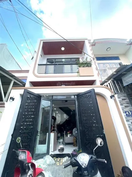 Sốc !!! bán nhà lầu ở phường trảng dài 4x23 có 4 phòng ngủ, nhà có sổ hồng đường xe hơi luôn