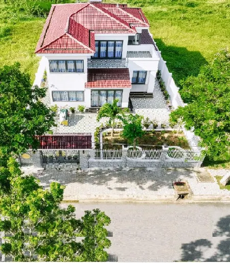 Bán biệt thự 300m2 15x20 300m2 chỉ 11,99 tỷ view trực diện hồ ngay sát vinhomes cần giờ