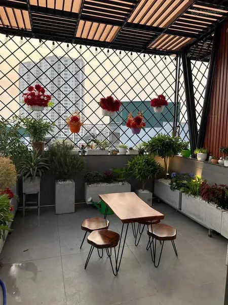 Bán nhà phố nguyễn sơn, khu vip long biên. 6 tầng ô tô vào nhà, thang máy, ngõ thông. nhỉnh 12 tỷ