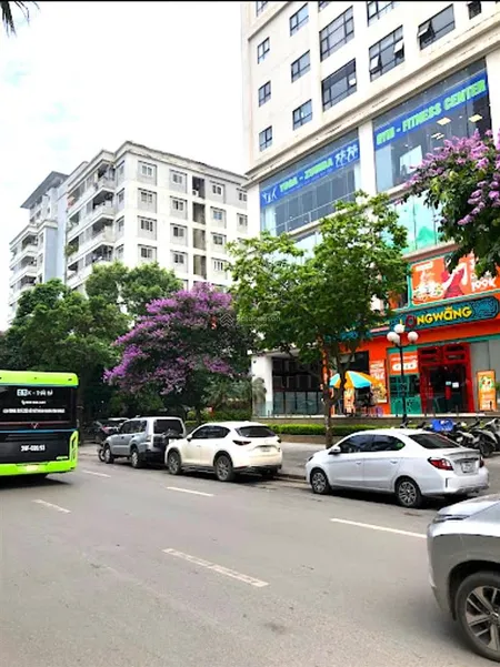 Bán nhà hàm nghi 42m2 5 tầng ô tô ngủ trong nhà 1 nhà ra phố sẵn sổ full nội thất