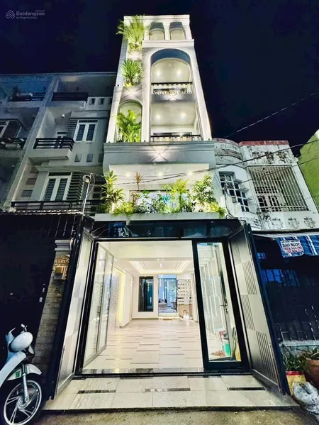 Chú tiến giảm mạnh 1 tỷ bán gấp nhà nguyễn văn thủ, quận 1. giá 6.99tỷ/56m2. cho thuê chdv 28triệu