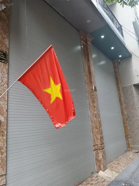 Bán nhà ngõ ô tô quận thanh xuân kinh doanh 40m xây 5 tầng mặt tiền 6m