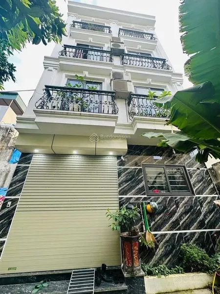 Bán gấp nhà đẹp dân xây 4 tầng full đồ. tứ hiệp, sổ đỏ, không lỗi. giá rẻ 0862 859 ***
