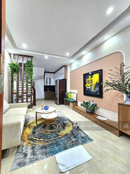 7 tỷ nhà đẹp 5 tầng đối diện aeon long biên