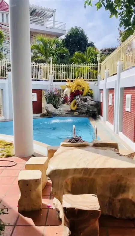 Bán biệt thự mặt tiền đường phường 2, sát biển bãi sau tp.vt giá cực tốt 25 tỷ tl mạnh