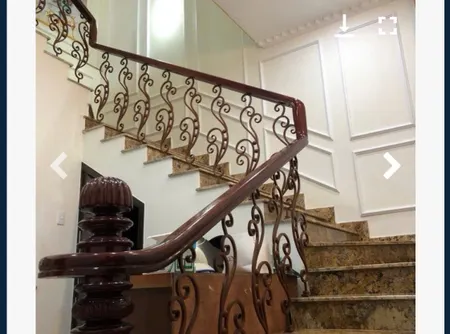- Bán đất tặng Nhà 2 tầng lô góc kiệt ô tô cách, 30m ra đường phan Tứ, vài bước chân ra bãi tắm mỹ khê.
