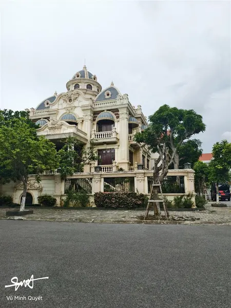 Bán đất biệt thự lô 26bc lê hồng phong, dt 407m2, ngang 14m, đường 15m, bìa đỏ cc, giá 90 tr/m2 ctt