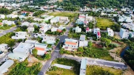 Bán đất tđc hòa sơn 6. đường quy hoạch 10,5m
