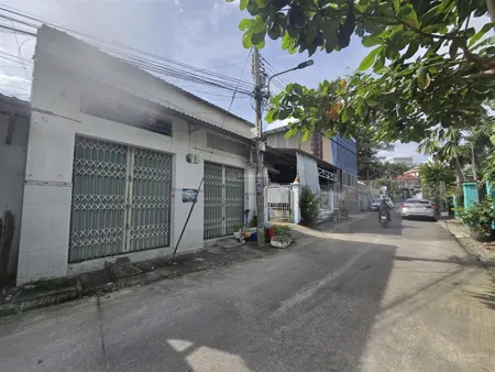 Đất phường phú cường, thủ dầu một cách yersin vào 50m có sẵn kho và nhà trọ thu nhập 50tr/tháng