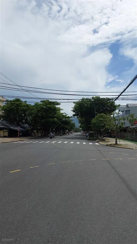 Đất hồ hán thương 200m2, đường 15m sát sông hàn khu sầm uất sơn trà đẹp rẻ