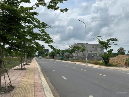 Bán nhanh lô đất xã đồi 61 giá cực hời chỉ 2tỷ4 có ngay lô đất diện tích 95m2