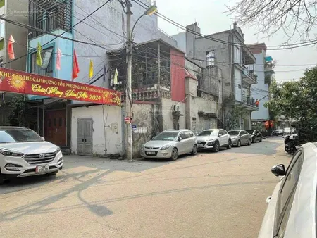 Bán nhanh thửa lô góc 43m2, lô góc 3 thoáng, đường 12, nhìn ra trường meriecure , chỉ 11.5 tỷ