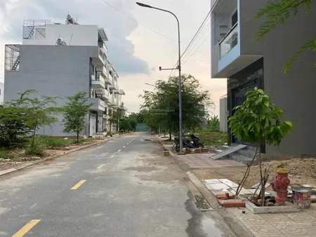 Đất 5x11 ,an phú đông,giá 3 tỷ 280 triệu,sổ mới 2025,giáp gò vấp