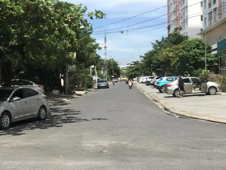 Lô góc biệt thự đường trần quang diệu đối diện cc hoàng quân 246,7m2 ngang 12m giá 12tỷ300tr