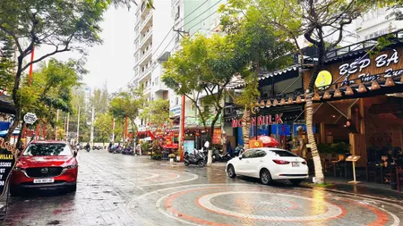 Bán đất đường trần bạch đằng. diện tích 382.5m. được xây 14 tầng. ngang 15m. giá tốt