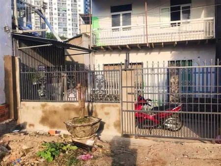Hẻm võ thị sáu, sát chung cư ph, tầm 100m * ra biển trần phú 1,2km. giá 25tr/m²