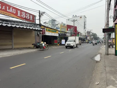 Mặt Tiền Đường Phan Huy ích, DT: 8,6x31,5= 270,9m² - 3 Tầng , giá 60 tỷ Phường Tân Sơn