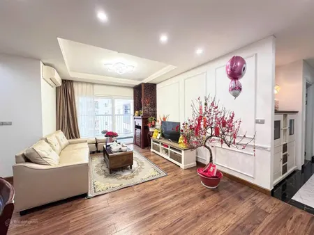 Chính chủ bán ch chelsea residence trần kim xuyến dt 95,3m2 2pn full nt đẹp sđcc 10 tỷ 0971 085 ***