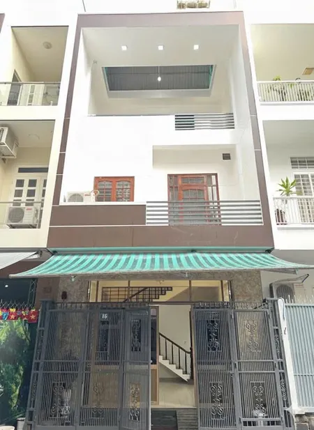 Bán nhà 3 Tầng, 4 Phòng Ngủ, Đường Tống Phước Phổ, Hải Châu - Giá 9,1 Tỷ