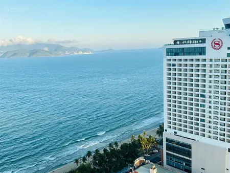 Bán căn toà nam hướng nam tầng trung 4.130 tỷ, toà bắc giá 3.8 tỷ, giá 4.130 tỷ. 0901 383 ***