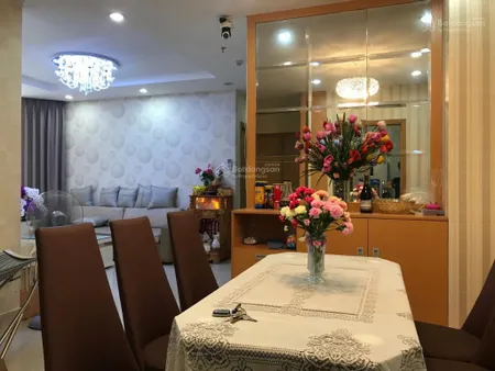 Cần bán gấp căn hộ 2pn/82m2, giá 3.4 tỷ cc cửu long đường nơ trang long, sổ hồng 0773 991 ***