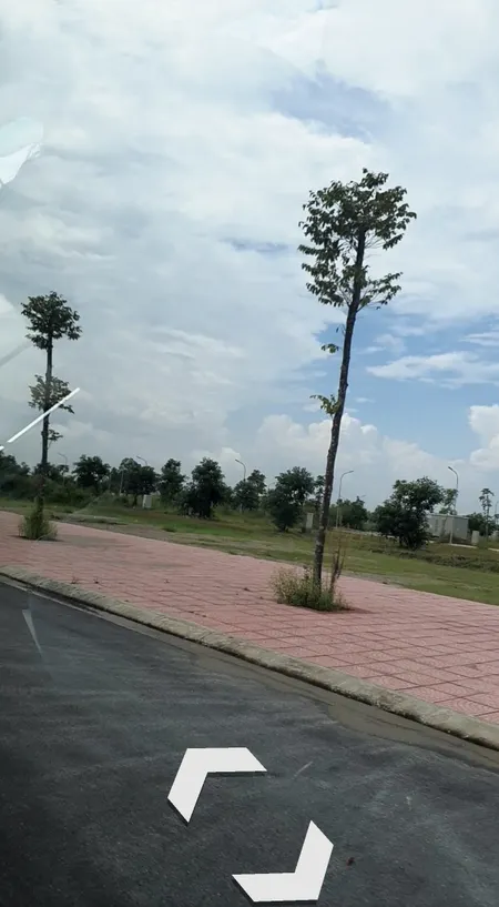 Bán đất 100m² ngang 5m giá 3.7 tỷ Xã Yên Trung