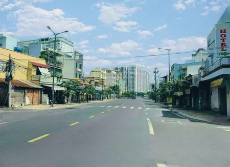 Hàng ngộp. siêu rẻ. mt đường số 179. hoàng hữu nam. tân phú. quận 9.