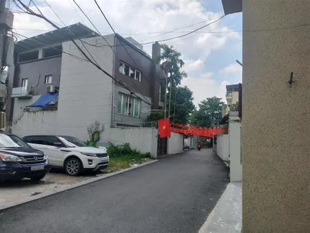 Bán đất phân lô hoàng minh đạo trung tâm gia thụy, ô tô tránh thông, mặt tiền rộng, view thoáng