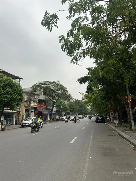 Bán nhanh mảnh đất đẹp phố hạ yên quyết cầu giấy 48m2, mt 4.3m cách mặt phố chỉ 20m giá 9 tỷ
