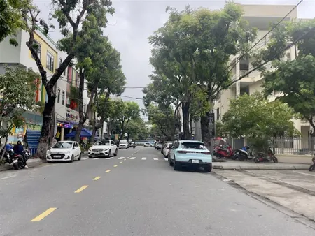Bán đất 222m2, 37 tỷ mặt tiền đường lê thánh tôn, hải châu, đà nẵng siêu phẩm xây căn hộ