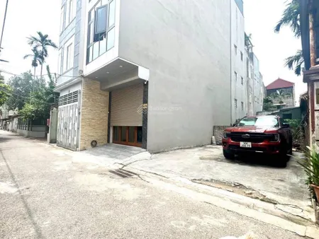 Hàng hiếm p việt hưng lô đất vàng dt 55m mt 5m ô tô tránh gần hồ thông tứ tung mua là lời!