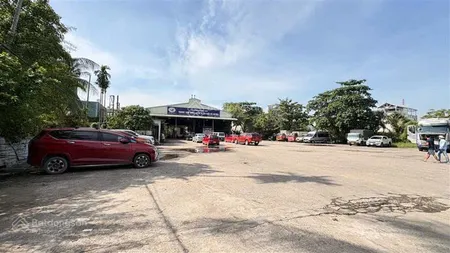 Bán đất 9.875m²(47x209m) mặt tiền quốc lộ 1a, quận 12 đang cho thuê 240tr/tháng giá 400 tỷ.