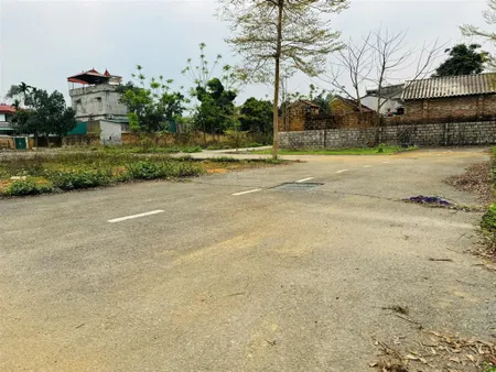 Bán đất cổ đông, 2,6 tỷ, 61,7m2, pháp lý đầy đủ, mặt tiền 6,17m, hướng tây bắc