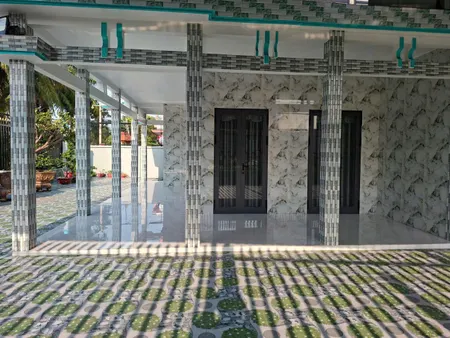 BÁN NHÀ ĐẤT 557M² FULL THỔ - MẶT TIỀN ĐƯỜNG NHỰA