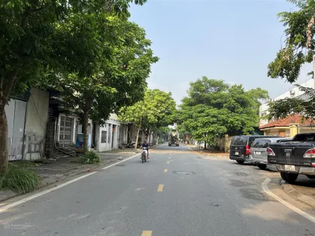 Chính chủ cần tiền hạ giá bán gấp mảnh đất đẹp mặt ngõ 195 phúc lợi, long biên