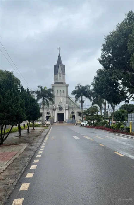 Bán đất ven đà lạt, dt 5x26m cn 130m2 có 100m2 thổ cư giá chỉ 790 triệu ngay sân bay liên khương
