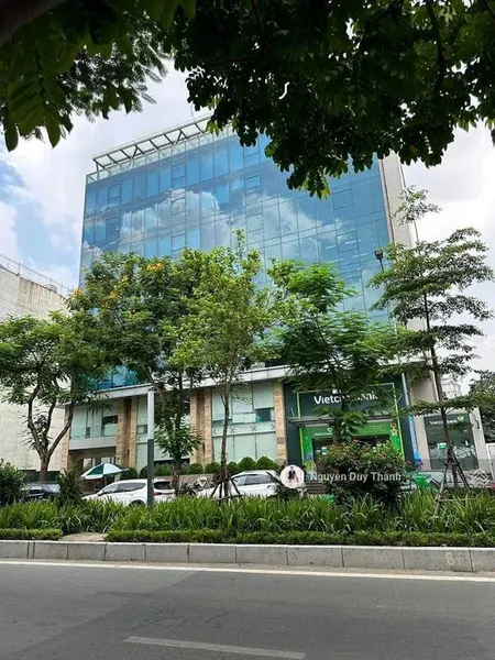 Bán đất vàng mp lạc long quân vệ hồ 2 mặt thoáng 200m2 giá đầu tư. xây tòa vp, ks, cho thuê