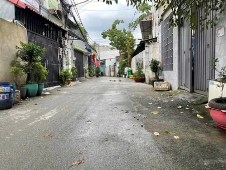Cần bán lô đất đẹp hẻm xe hơi 2/ trần thị hè, q.12 (sau lưng ht city)