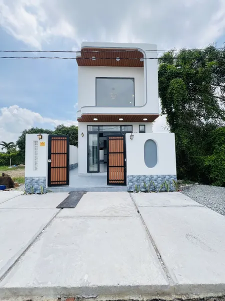 TÌM CHỦ HỢP DUYÊN ! BÁN CĂN NHÀ HOÀN CÔNG - 2PN 2WC NGAY CHỢ CẦN ĐƯỚC